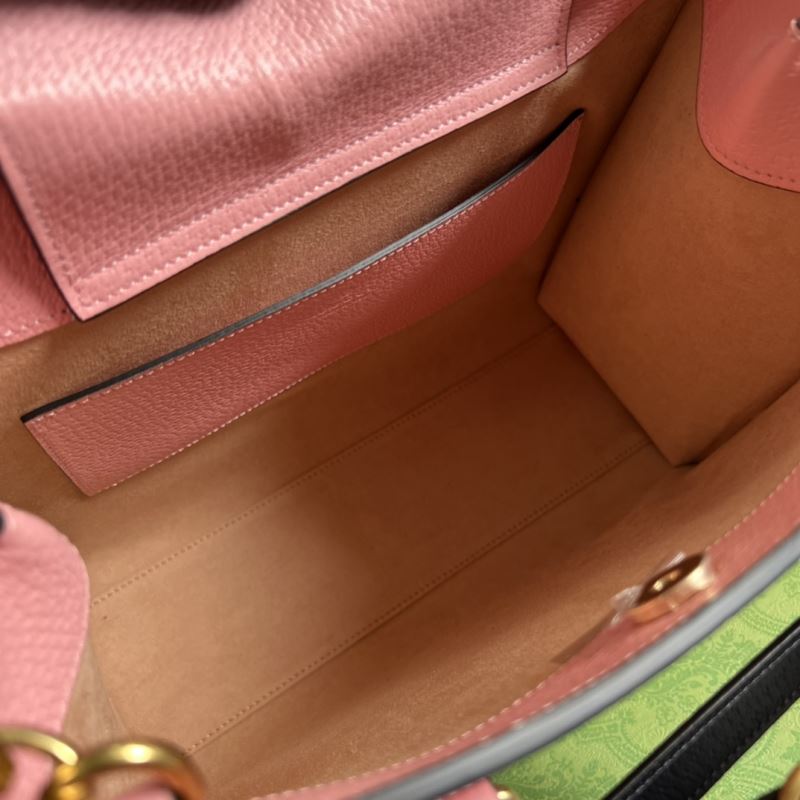 Gvc*1 tote bags